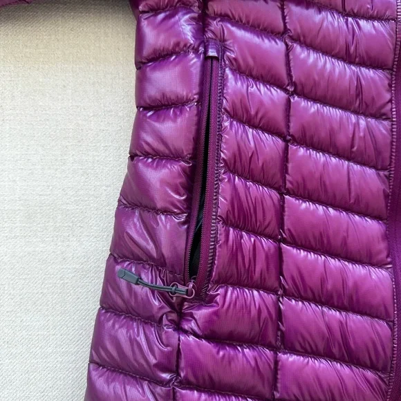 MOUNTAIN HARDWESR METATHERM EXS like new purple/pink berry - Picture 4 of 8